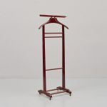 1092 8331 VALET STAND